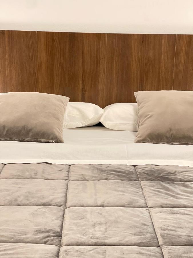 Smart Silver Apartment Central 贝尔加莫 外观 照片